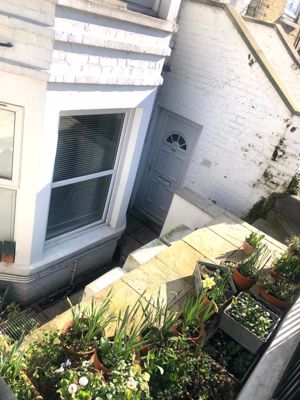 Photo 7- click for photo gallery